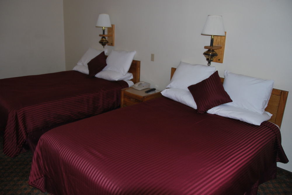 National 9 Mount Nebo Motel Nephi Ngoại thất bức ảnh